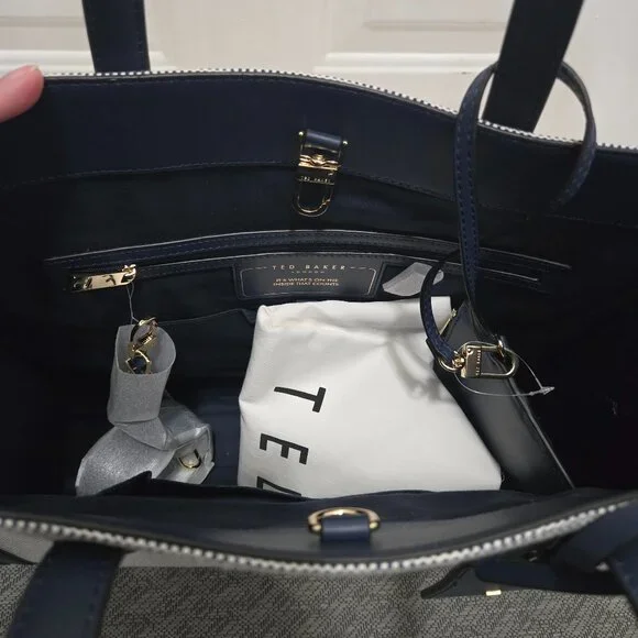 Ted Baker Tote - Picture 7 of 7